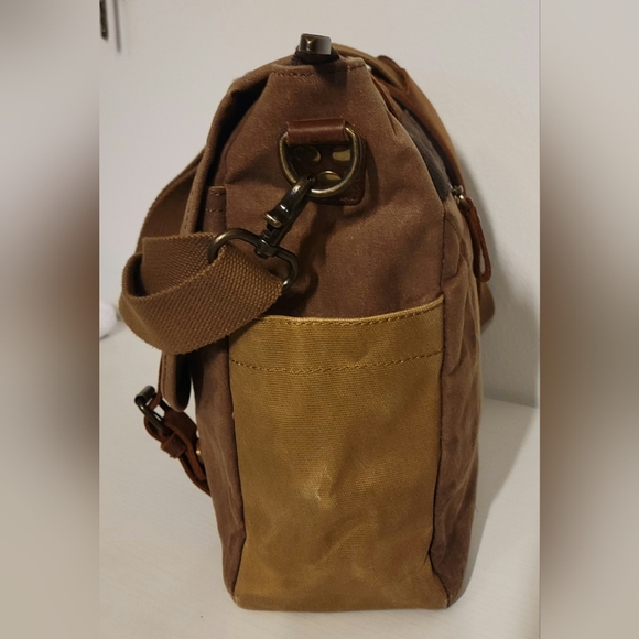Nomad Trail Waxed Canvas Leather Messenger Bag - Picture 6 of 11